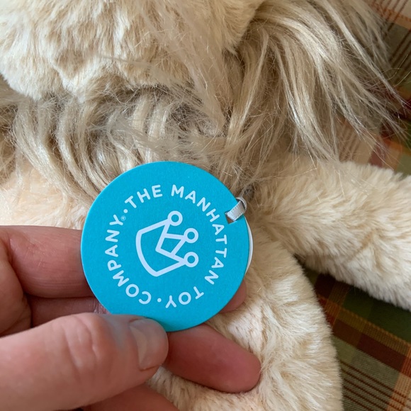 The Manhattan Toy Company stuffedCharlie the Lion - Picture 5 of 6